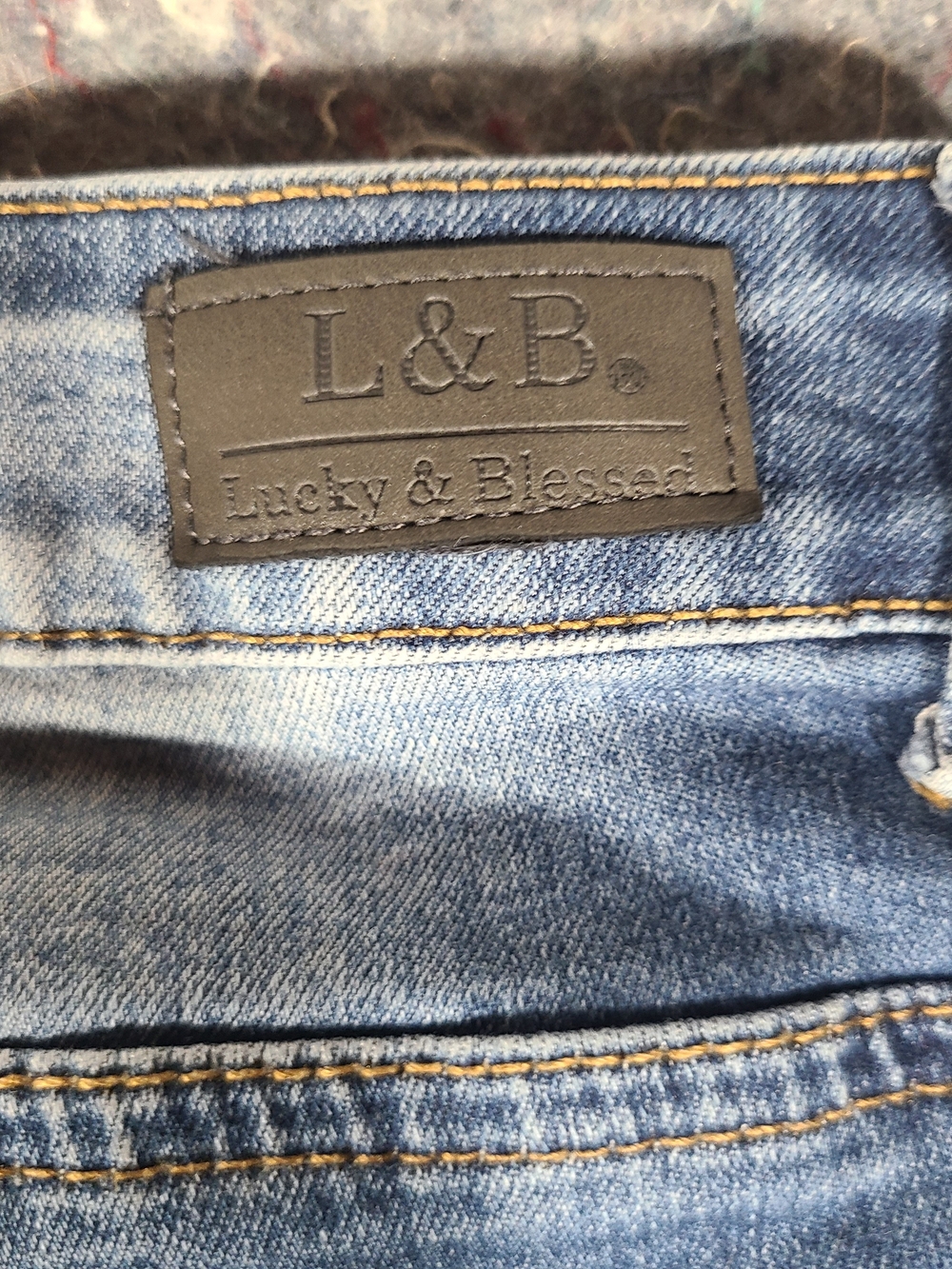 L&B Lucky & Blessed Bootcut Embroidered Jeans Women's Size 6 - Picture 6 of 7